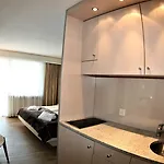 Belmont 3*