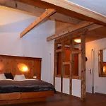 Belmont 3*